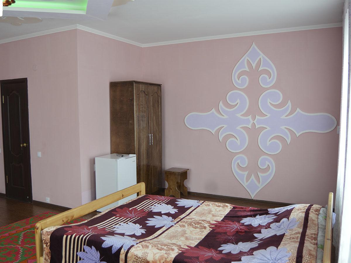 Flamingo Hotel Karakol Dış mekan fotoğraf